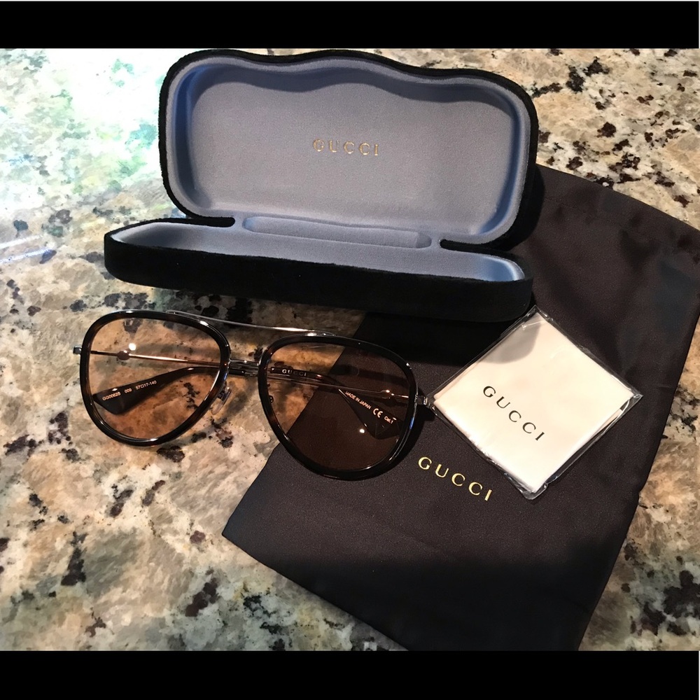 GUCCI sunglasses 🕶